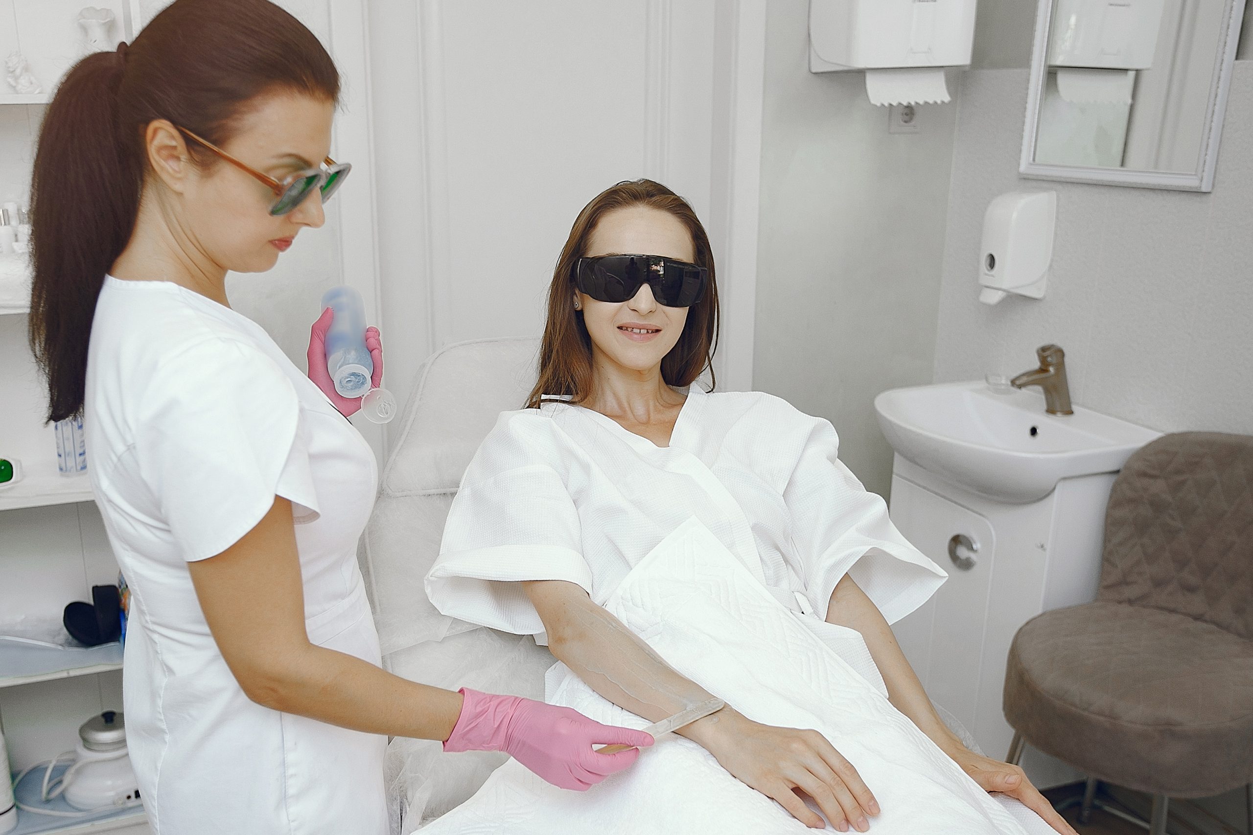 NUBWAY | 2025 IPL Machine Reviews: 7 Dermatologist-Recommended Devices for Lasting Smoothness