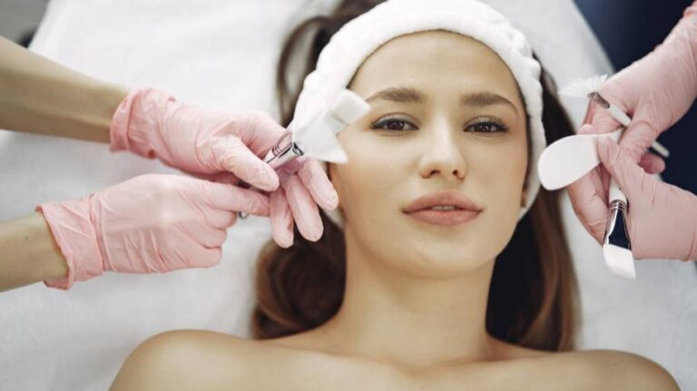 Does RF Microneedling Work for Acne Scars Results, Sessions, and a Clinic Guide