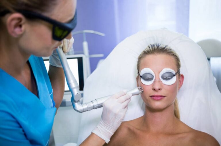How to Choose a Professional Beauty Equipment Manufacturer in China